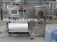 安徽新科純凈水大桶套袋機(jī)